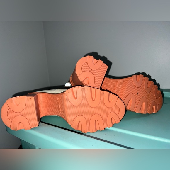 Sorel Brex Heeled Leather Boot - Picture 4 of 6